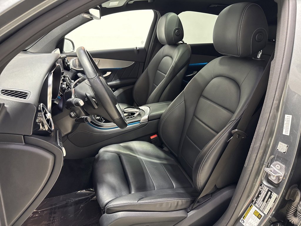 Used 2019 Mercedes-Benz GLC 300 4MATIC Coupe image 12