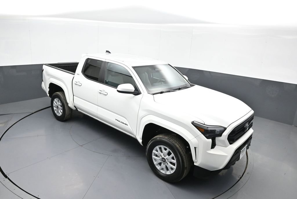 Certified 2024 Toyota Tacoma SR5 image 36