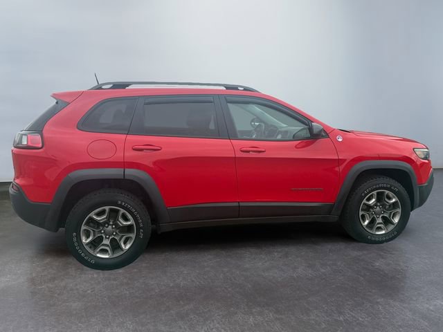 Used 2019 Jeep Cherokee Trailhawk image 6