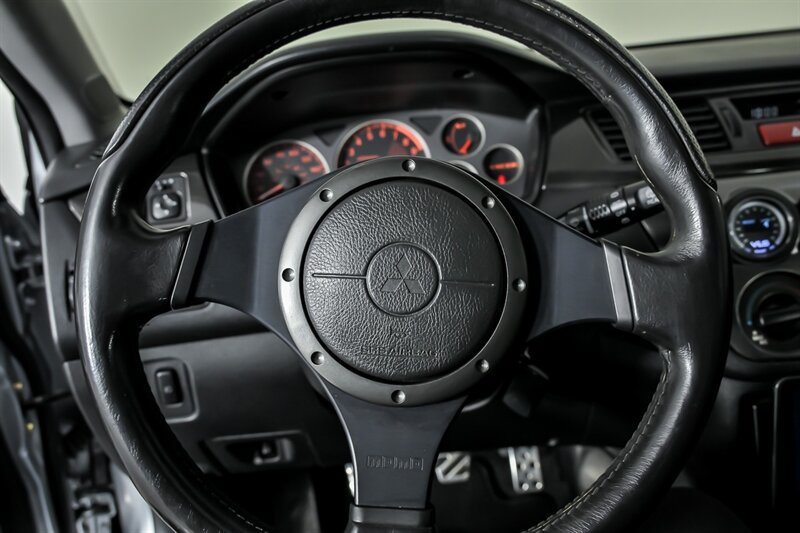 Used 2006 Mitsubishi Lancer Evolution IX AWD/4WD image 26