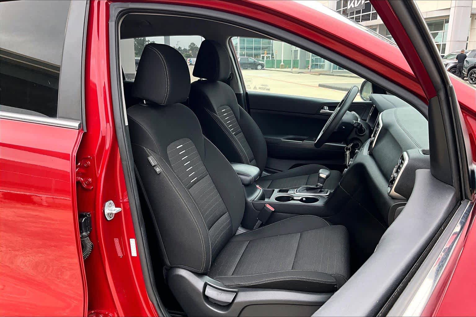 Used 2018 Kia Sportage LX w/ LX Popular Package FWD image 9