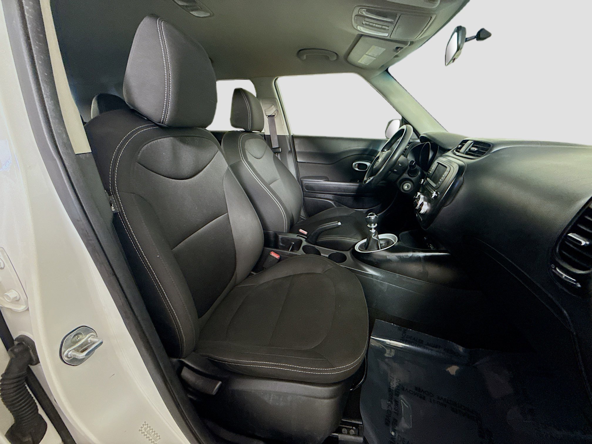 Used 2018 Kia Soul image 27