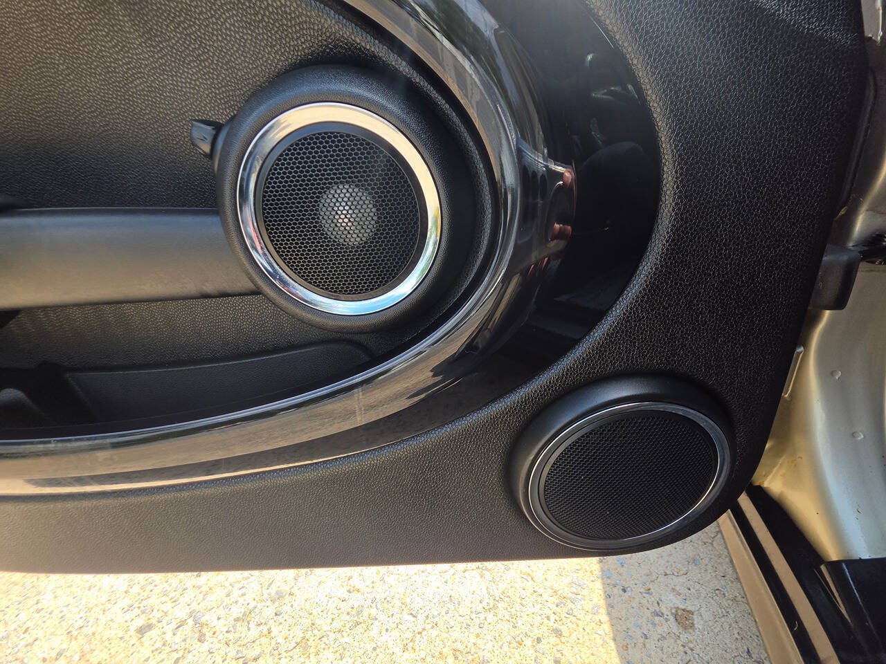 Used 2011 MINI Cooper Hardtop FWD image 19