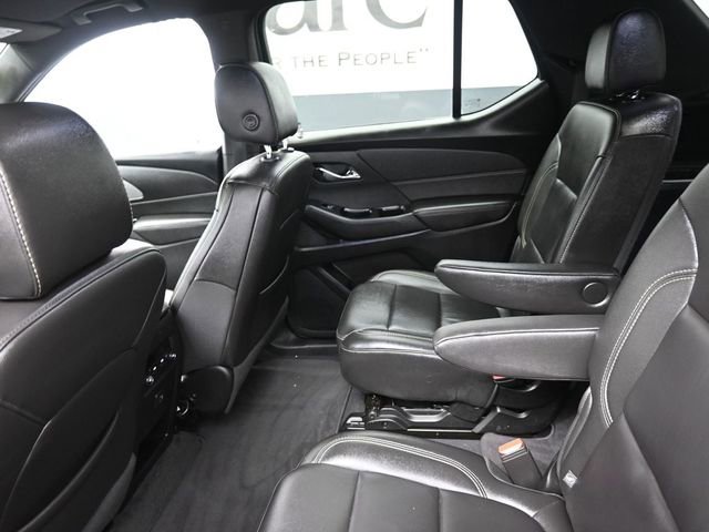 Used 2023 Chevrolet Traverse LT image 23