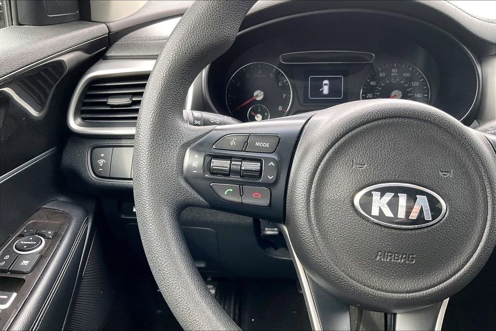 Used 2017 Kia Sorento LX image 21