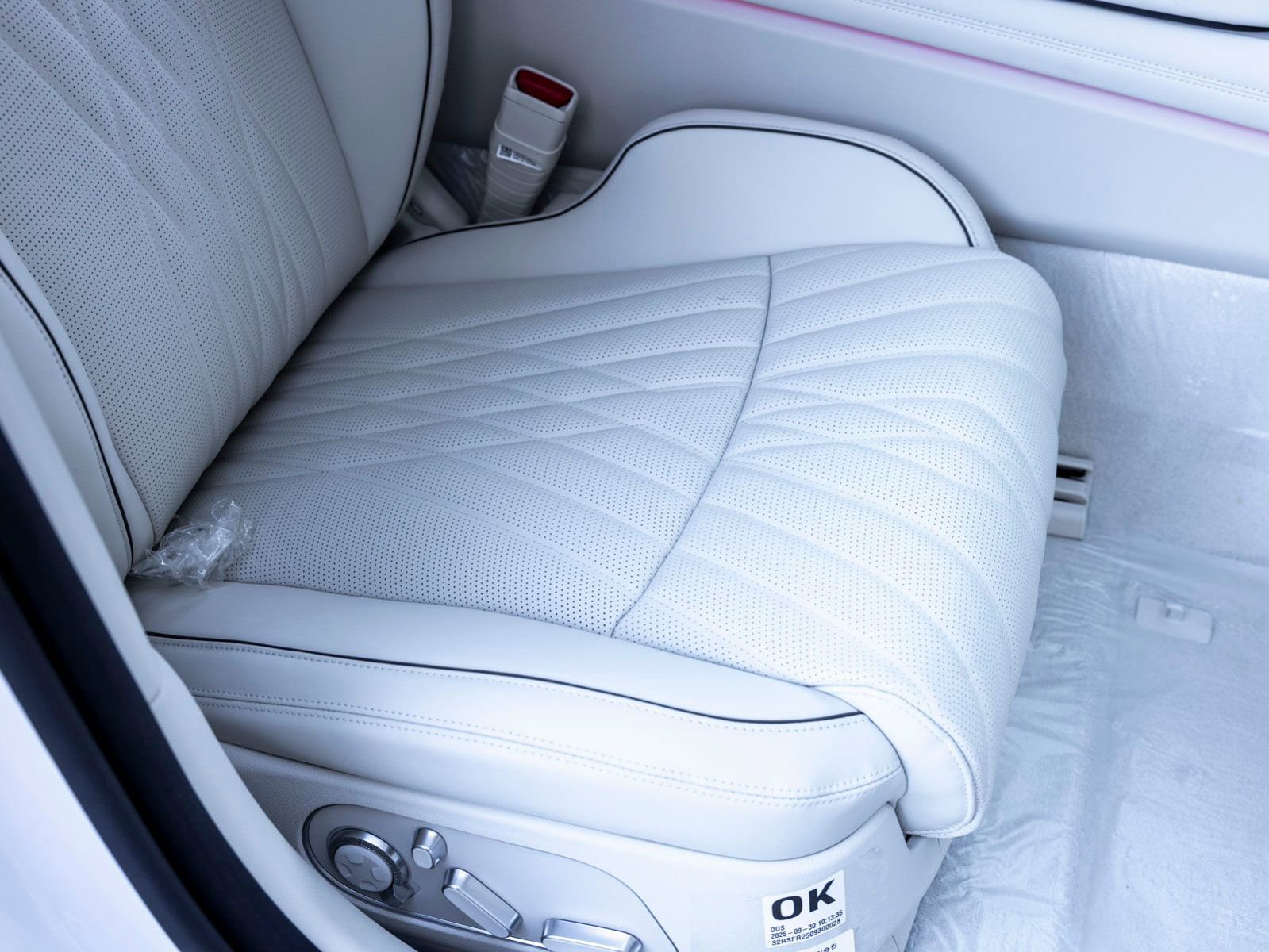 New 2026 Genesis G90 3.5T image 26