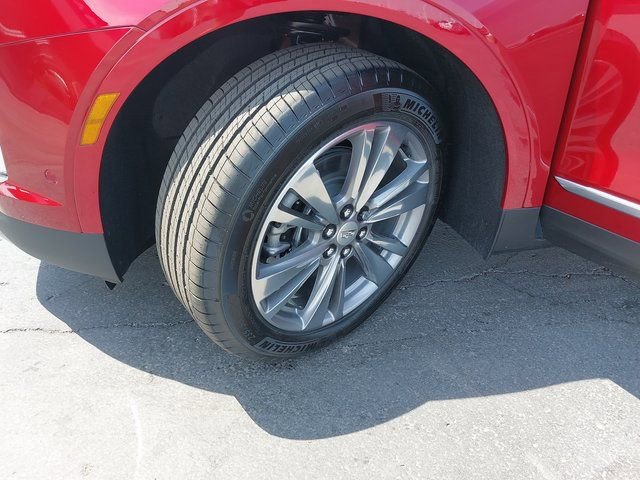 Used 2025 Cadillac XT5 Premium Luxury w/ Technology Package image 35