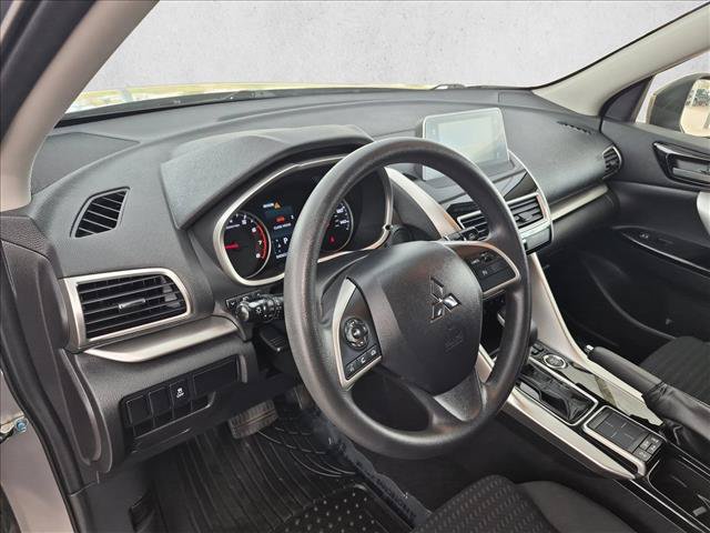 Used 2020 Mitsubishi Eclipse Cross LE AWD/4WD image 10