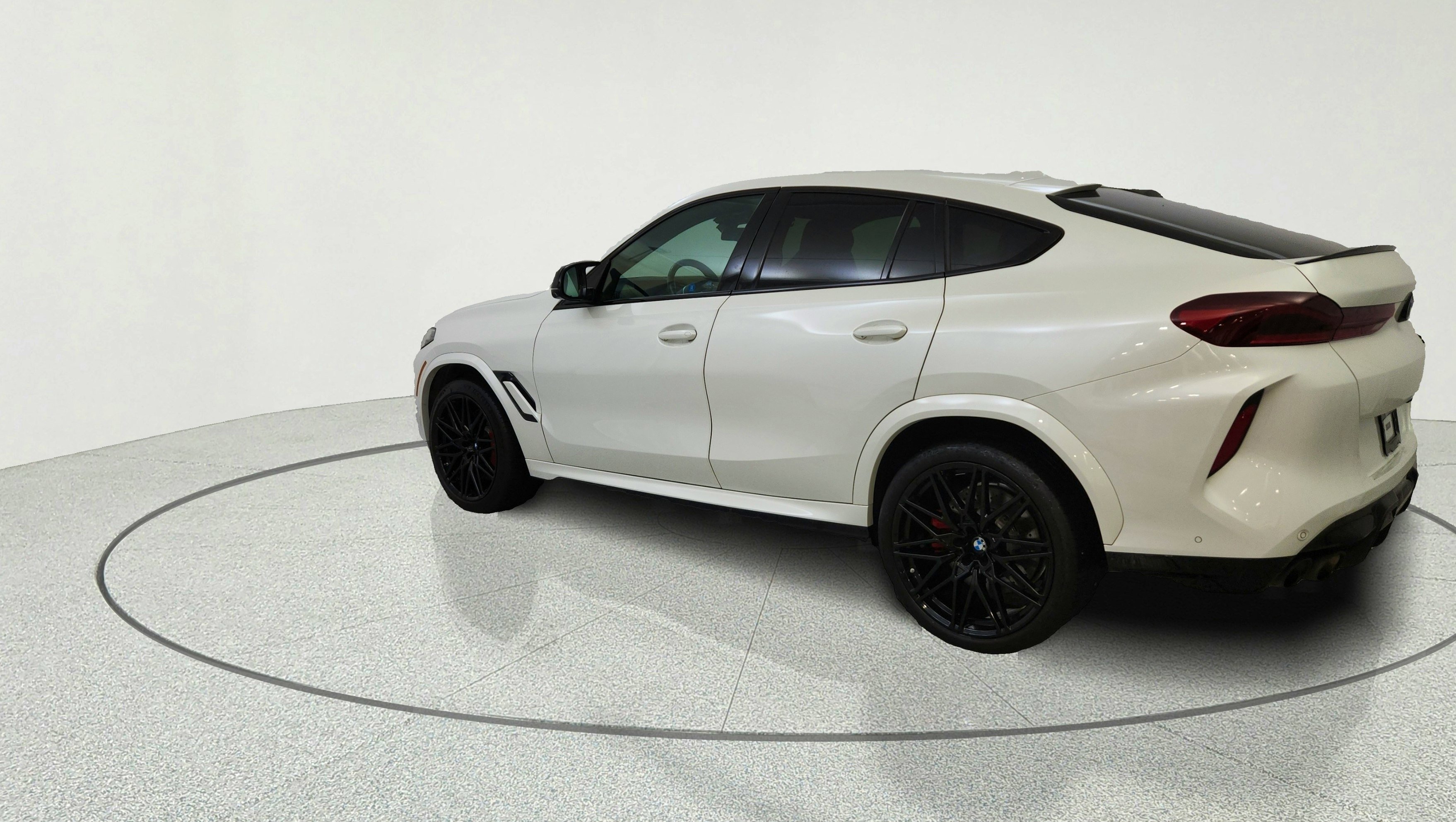 Used 2024 BMW X6 M Competition w/ Executive Package AWD/4WD image 6