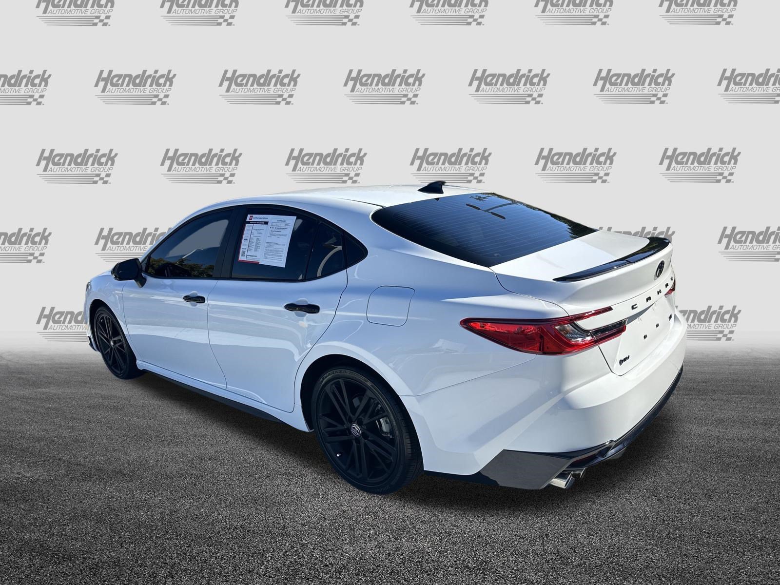 Used 2026 Toyota Camry Hybrid w/ Multimedia Upgrade Package FWD image 8