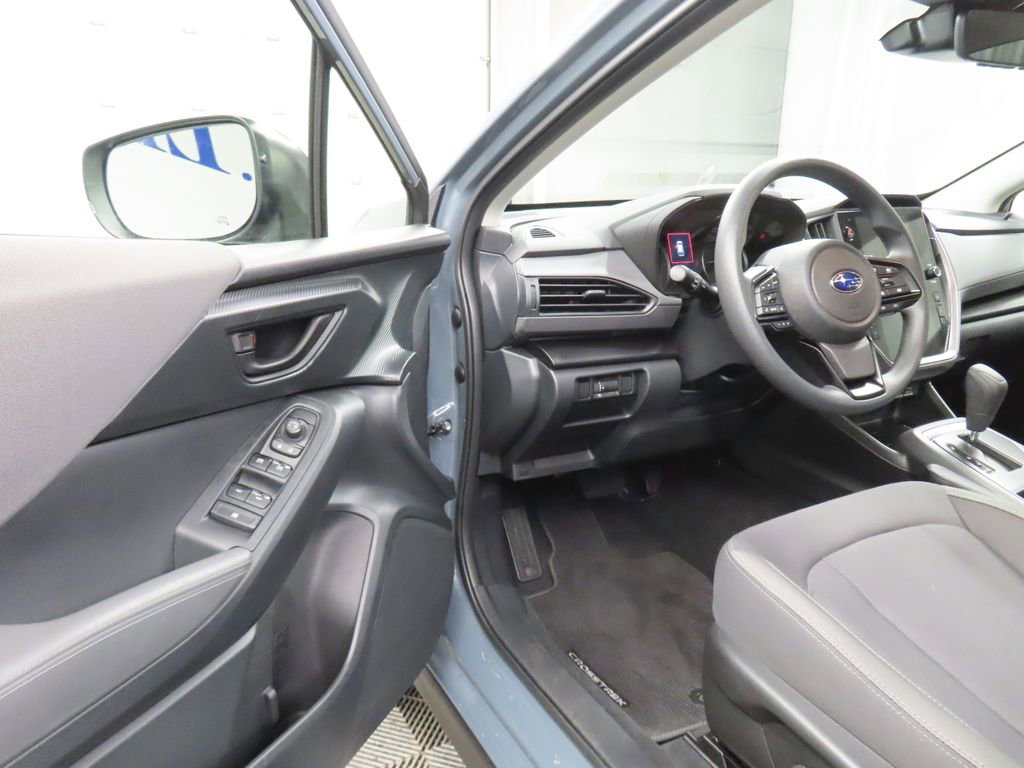 Used 2025 Subaru Crosstrek 2.0i Premium AWD/4WD image 34