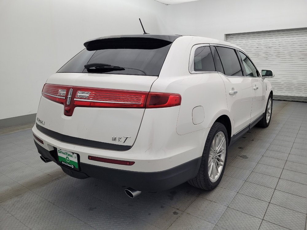 Used 2018 Lincoln MKT AWD w/ Technology Package image 9
