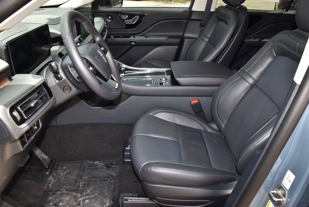 New 2026 Lincoln Aviator Reserve RWD image 42