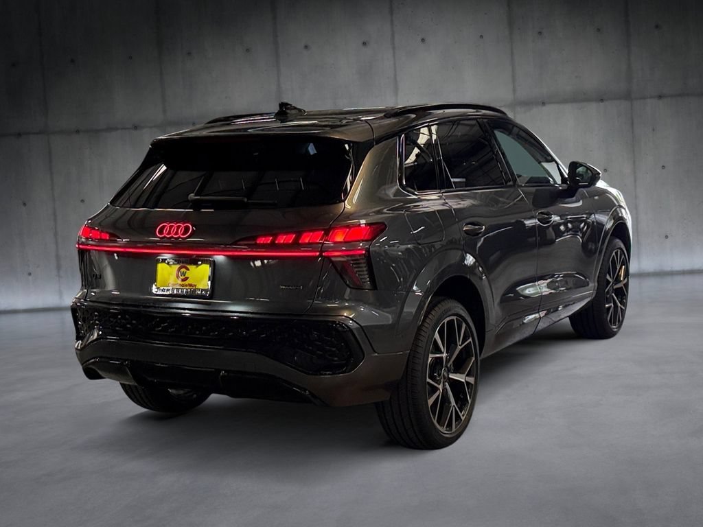 New 2026 Audi Q3 quattro 2.0T AWD/4WD image 5