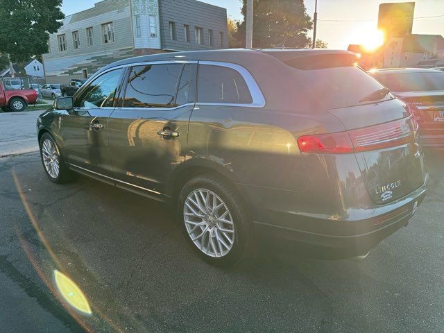 Used 2015 Lincoln MKT AWD w/ Equipment Group 201A image 4