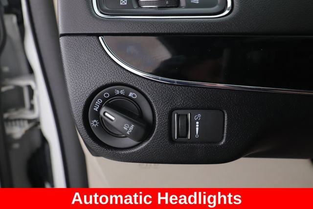 Used 2019 Dodge Grand Caravan SXT FWD image 5