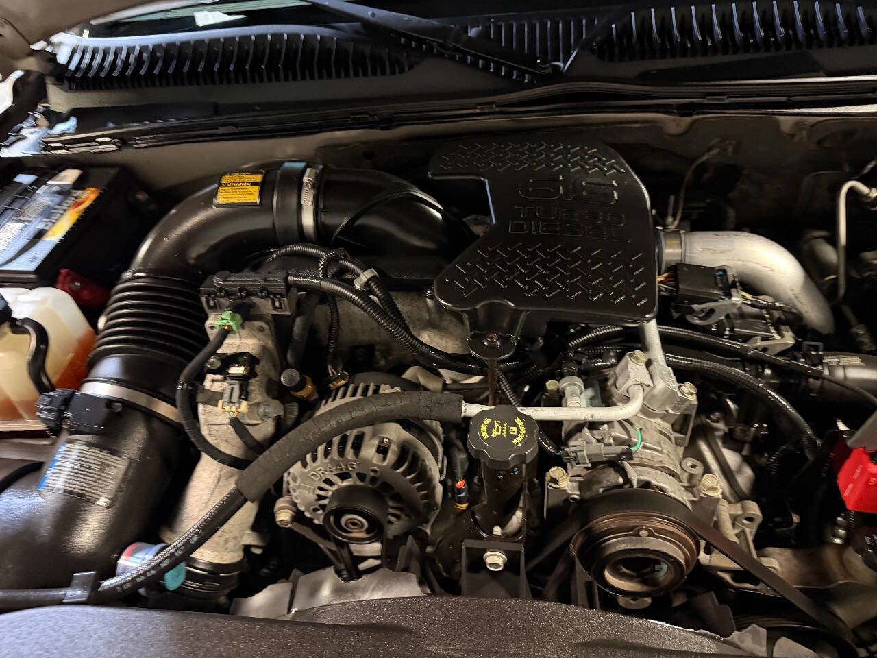 Used 2006 Chevrolet Silverado 3500 LT w/ Heavy-Duty Power Package AWD/4WD image 22