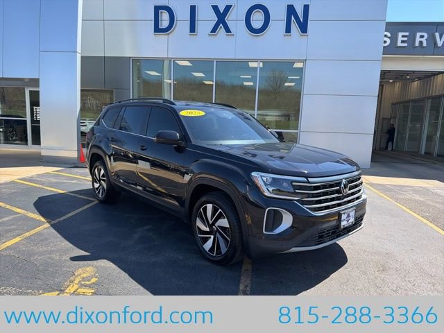 Used 2025 Volkswagen Atlas SE