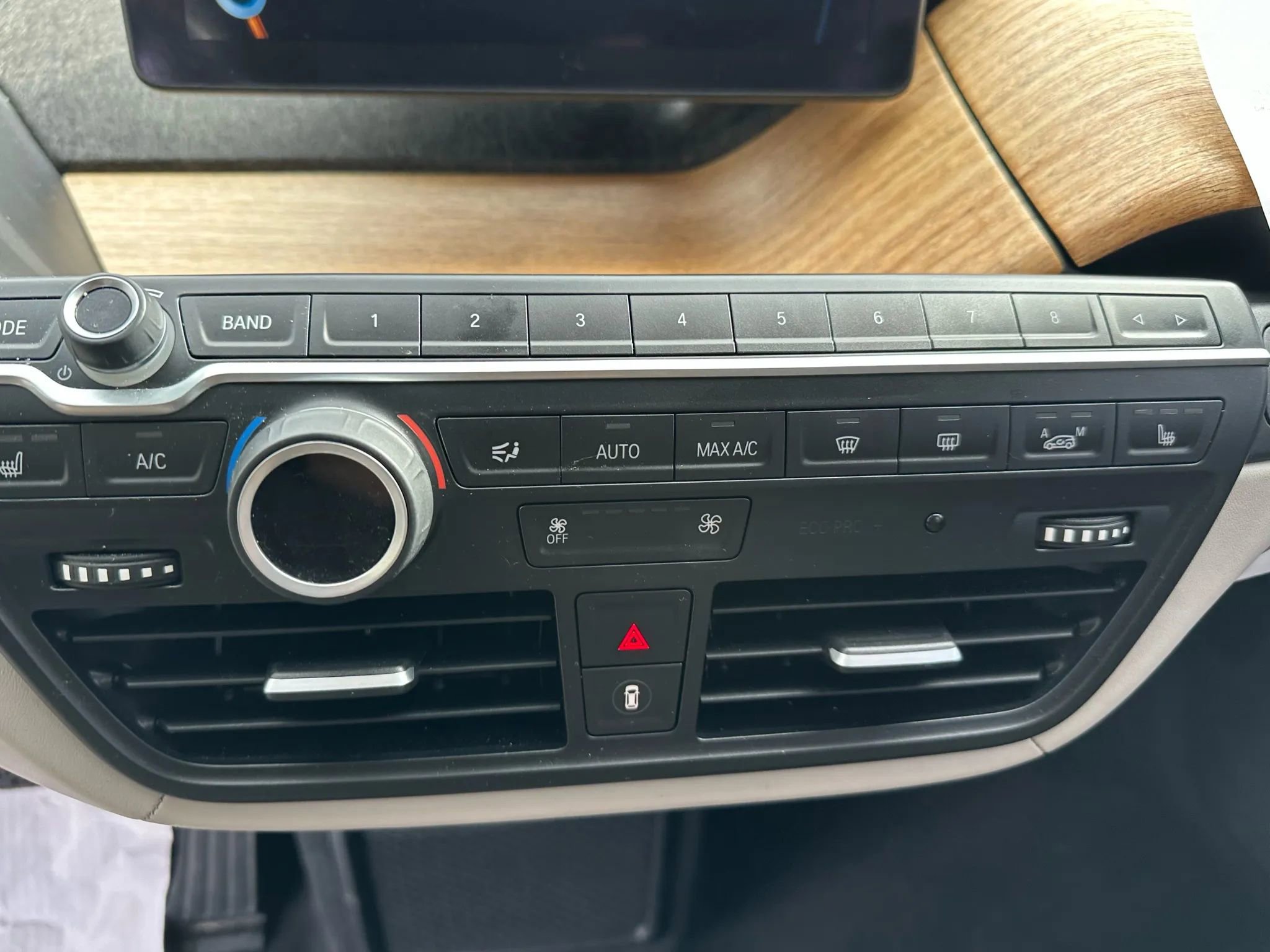 Used 2014 BMW i3 image 18