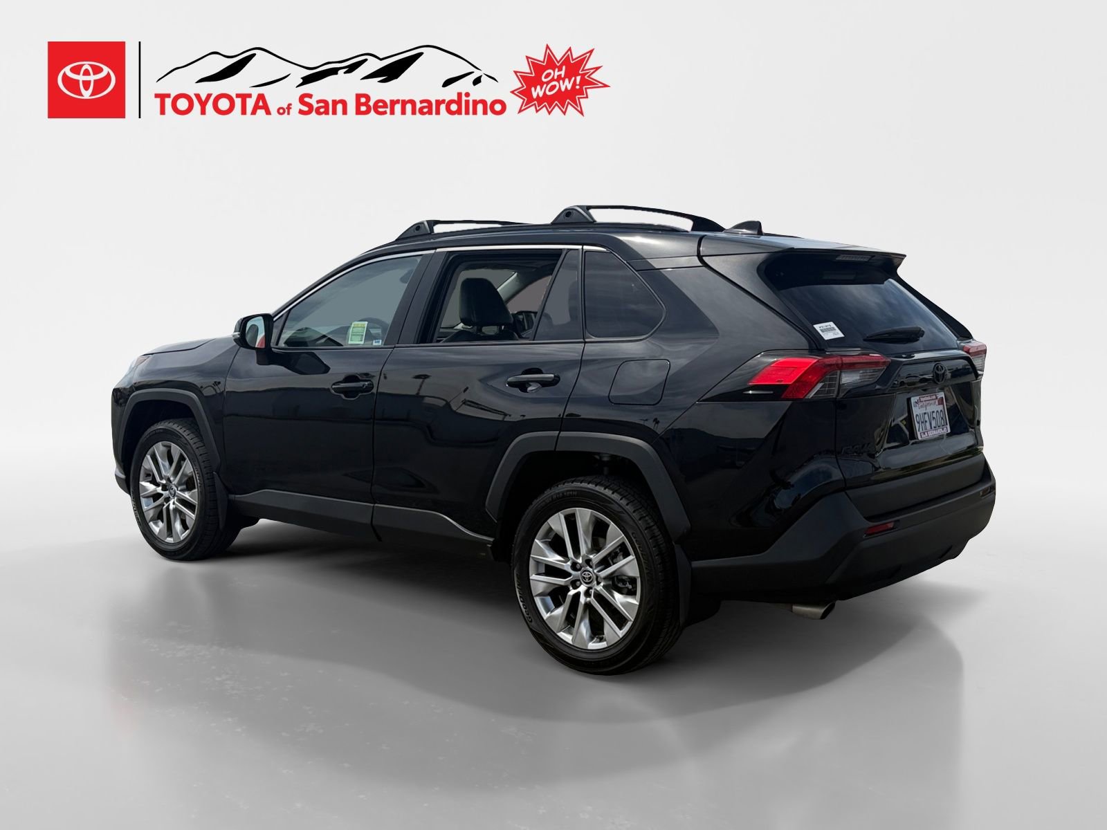 Certified 2023 Toyota RAV4 XLE Premium image 3