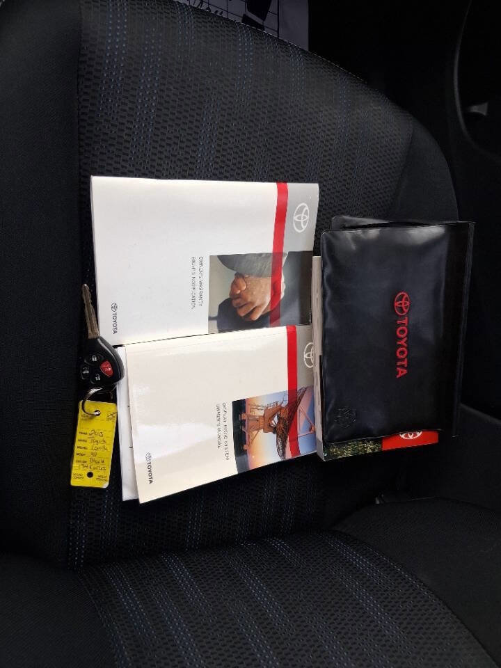 Used 2013 Toyota Corolla S FWD image 16