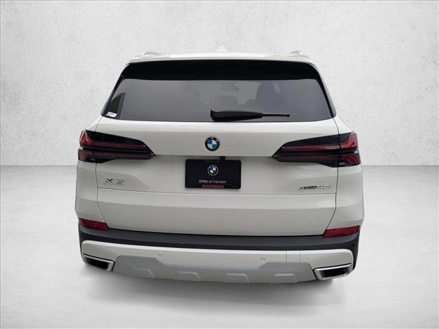 Used 2026 BMW X5 xDrive40i w/ Parking Assistance Package AWD/4WD image 7