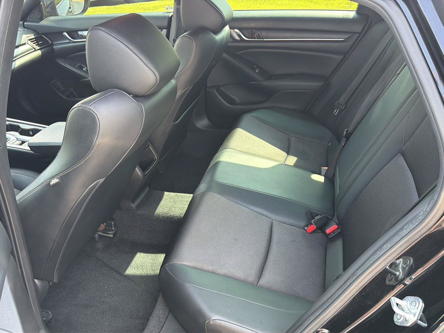 Used 2022 Honda Accord Sport image 11