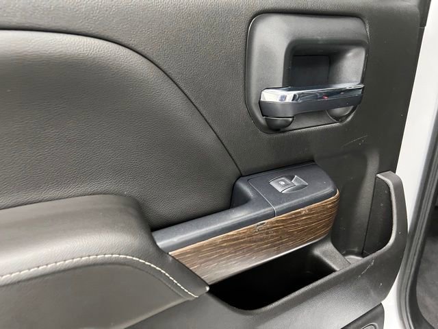 Used 2019 GMC Sierra 2500 Denali w/ Duramax Plus Package AWD/4WD image 46