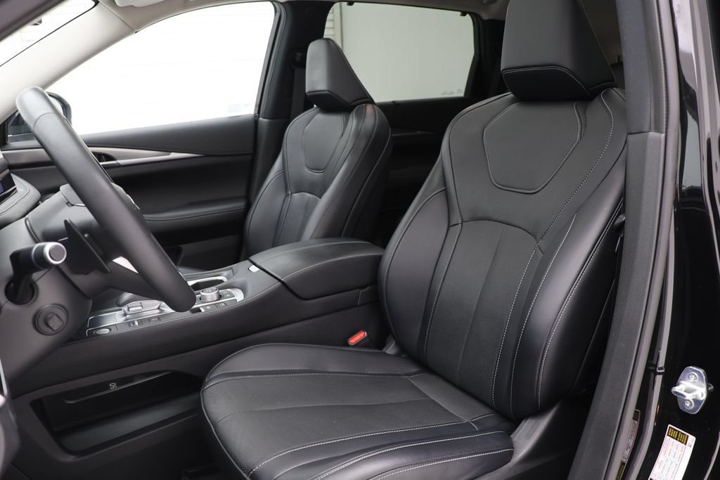 Used 2023 INFINITI QX60 Luxe w/ Vision Package AWD/4WD image 14