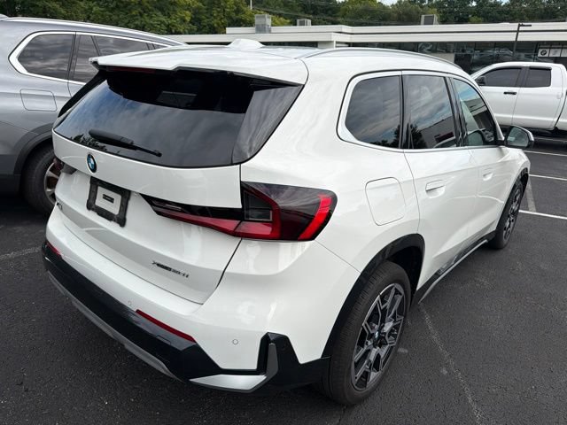 Used 2023 BMW X1 xDrive28i w/ Premium Package AWD/4WD image 4