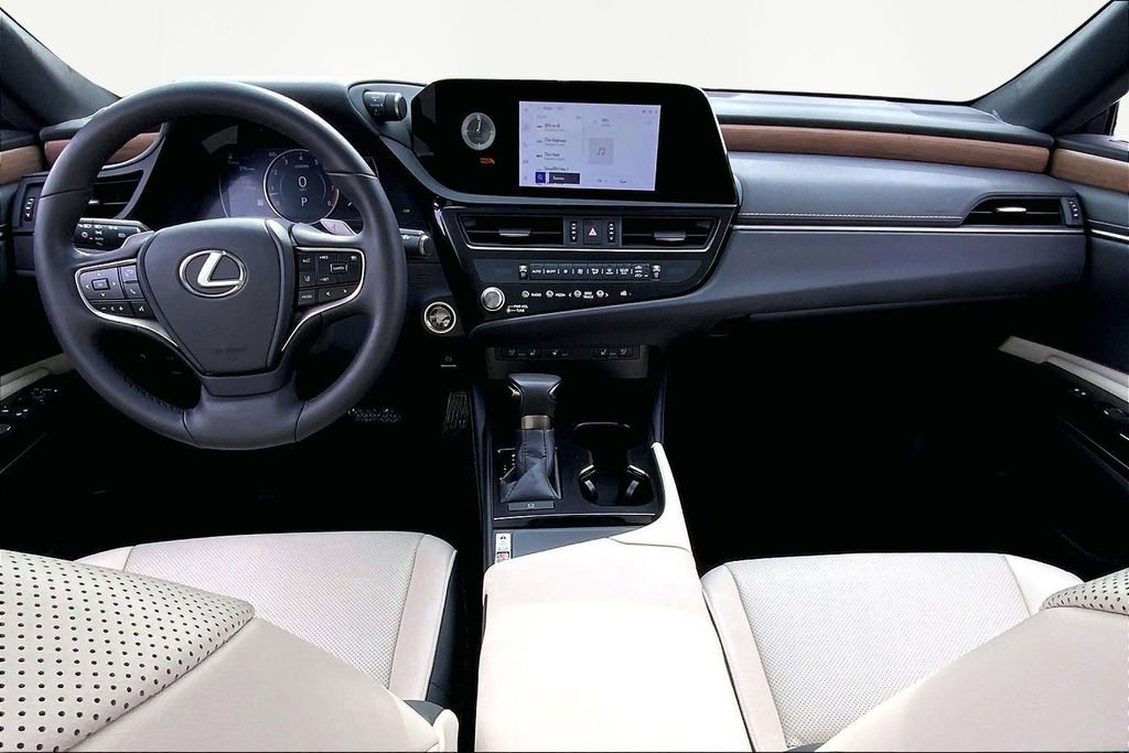 Used 2024 Lexus ES 350 w/ Premium Package image 7