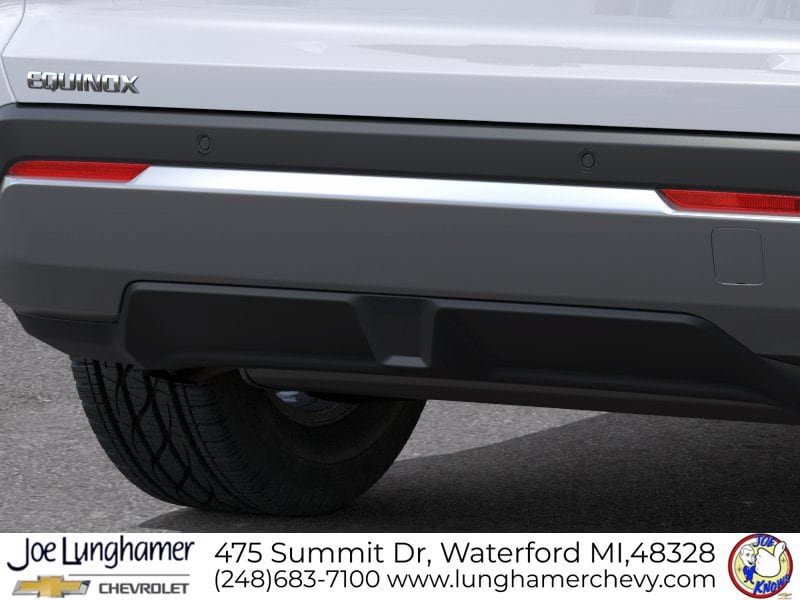 New 2026 Chevrolet Equinox LT w/ Safety and Technology Package FWD image 15