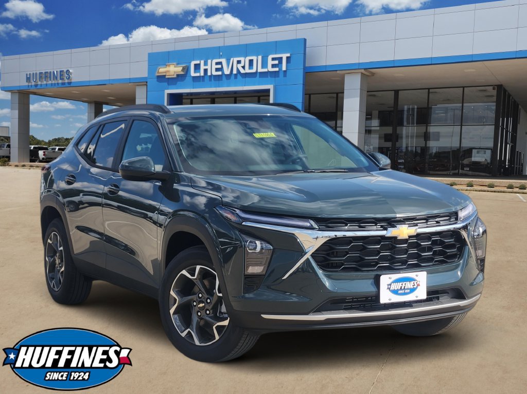 New 2026 Chevrolet Trax LT w/ Driver Confidence Package FWD image 1