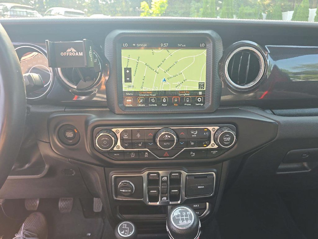 Certified 2022 Jeep Wrangler Unlimited Sahara AWD/4WD image 6