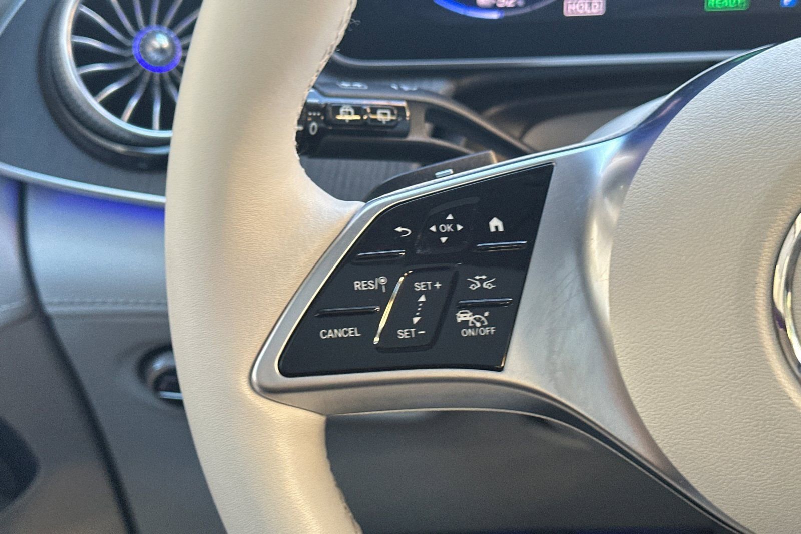 Certified 2023 Mercedes-Benz EQE 350+ 4MATIC SUV image 29