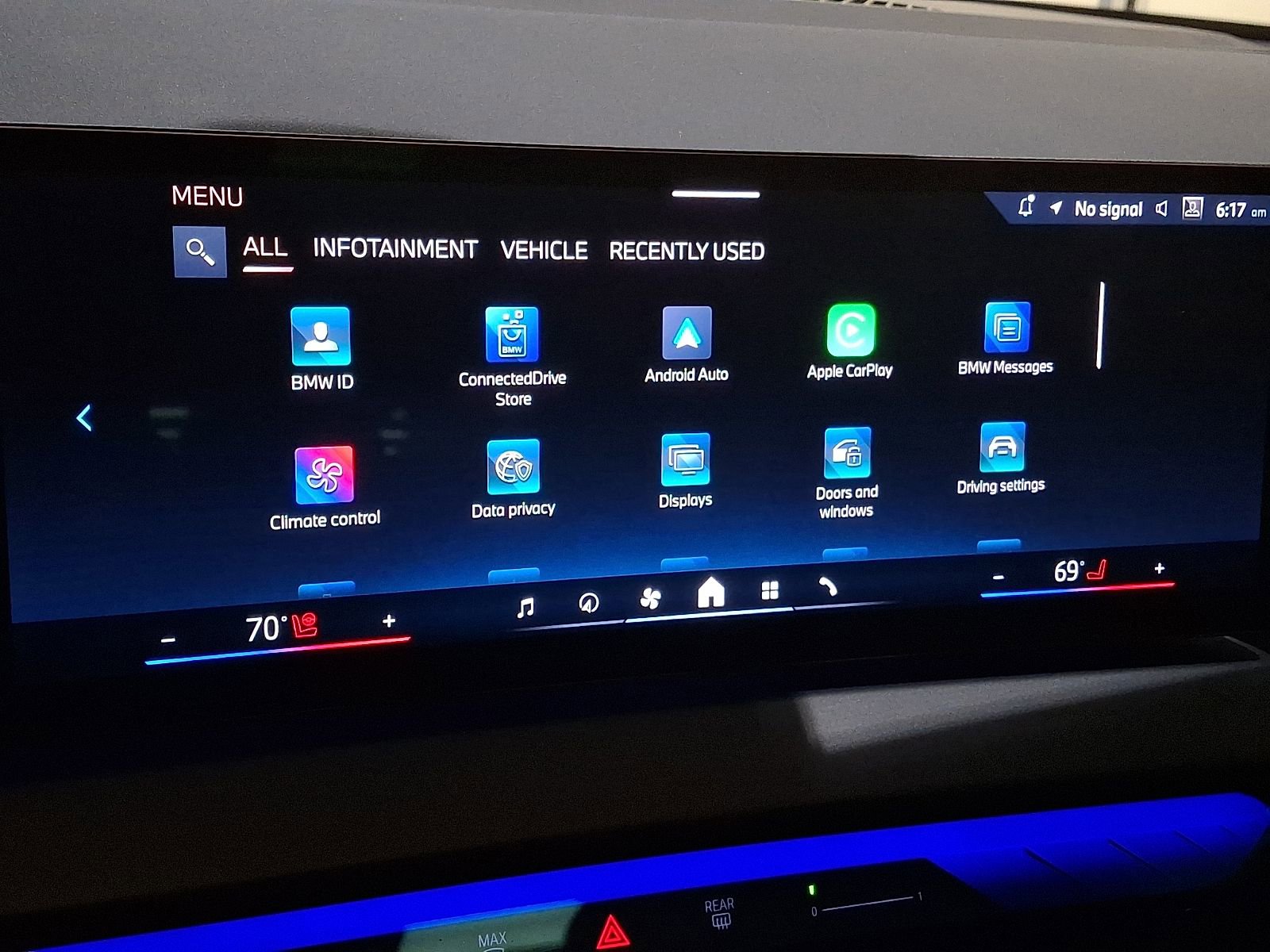 Used 2025 BMW X3 xDrive30i w/ Premium Package image 14