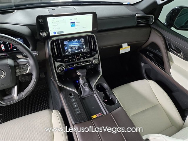 New 2026 Lexus LX 600 4WD w/ Luxury Package image 15