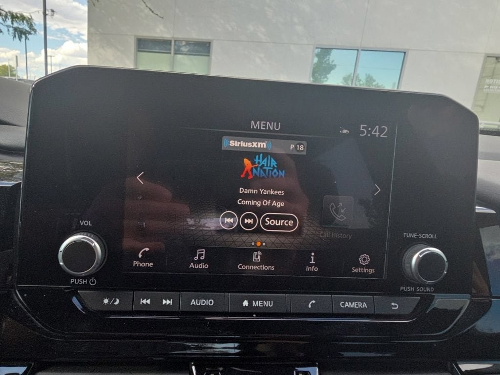 Used 2024 Nissan Pathfinder Rock Creek AWD/4WD image 16