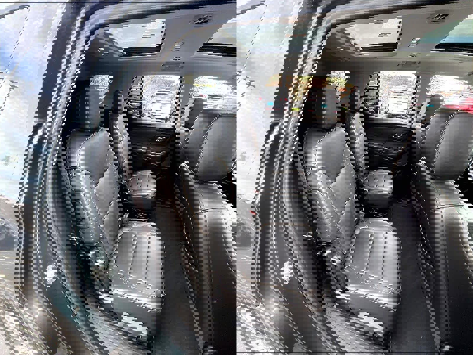 Used 2020 Chevrolet Traverse LT w/ LT Premium Package AWD/4WD image 15