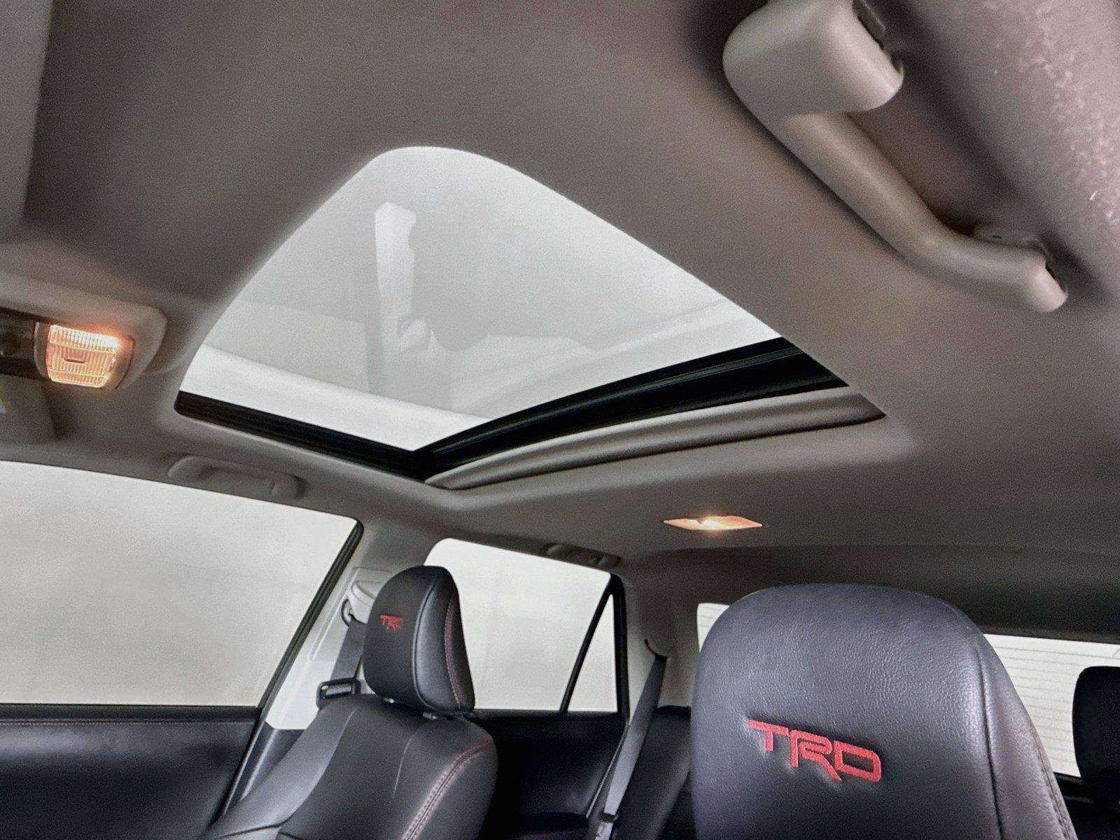 Certified 2024 Toyota 4Runner TRD Off-Road Premium w/ Moonroof Package AWD/4WD image 6