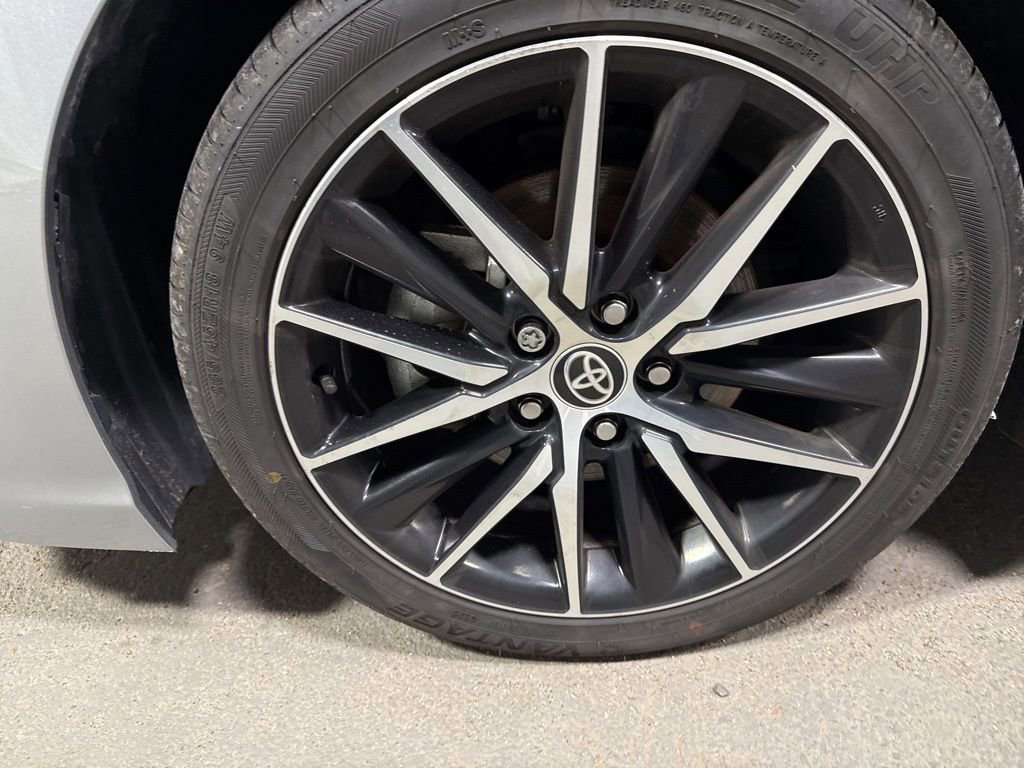 Used 2024 Toyota Camry SE image 35