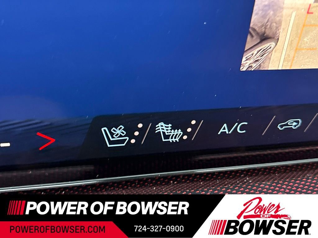 New 2026 Chevrolet Traverse RS w/ LPO, Floor Liner Package image 10