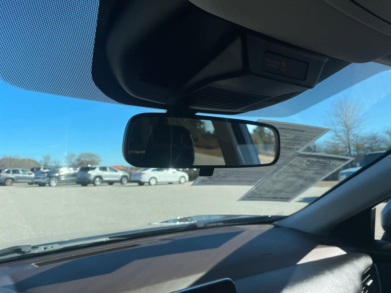 Used 2023 Nissan Rogue SV image 23