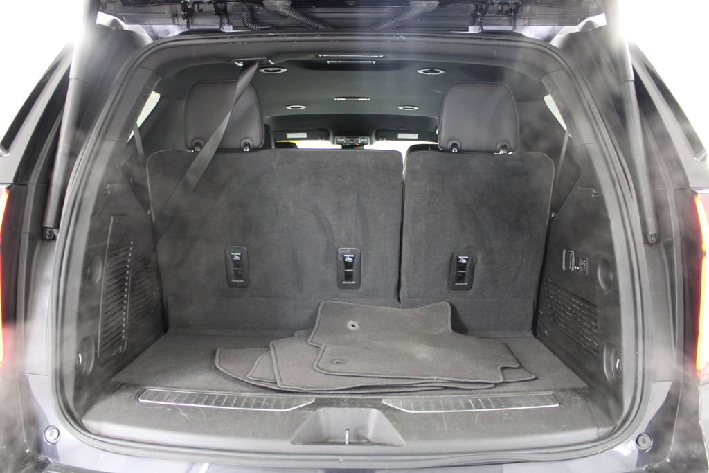 Used 2024 Chevrolet Tahoe Premier image 16
