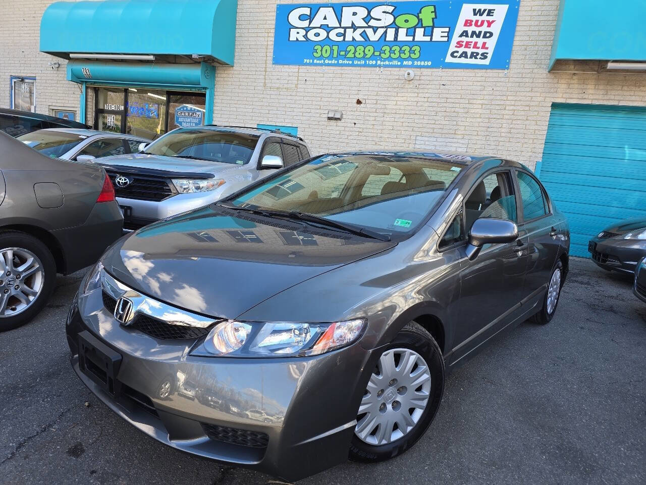 Used 2011 Honda Civic DX-VP image 2