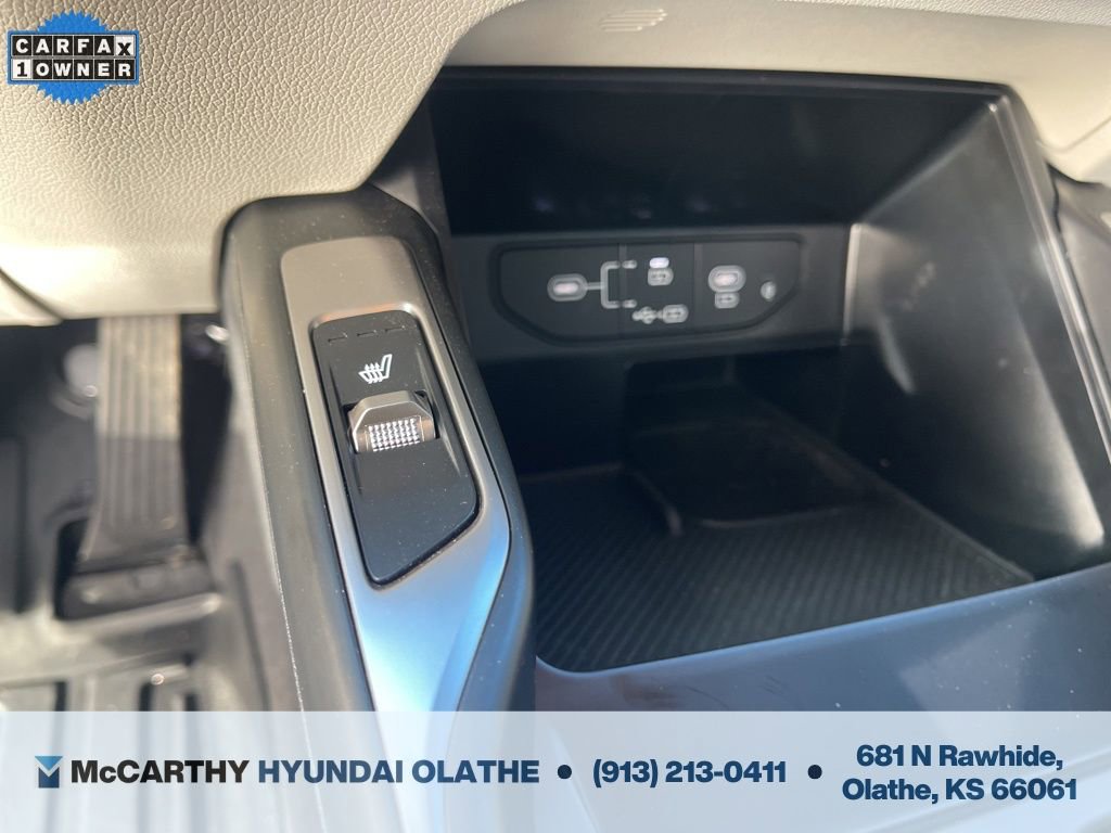 Used 2025 Kia Sorento S image 31