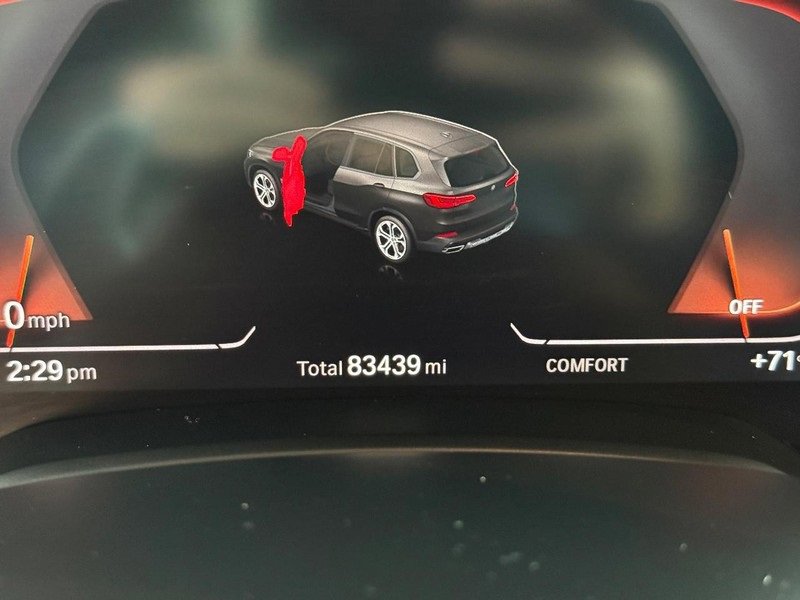 Used 2021 BMW X5 xDrive40i w/ Convenience Package image 18