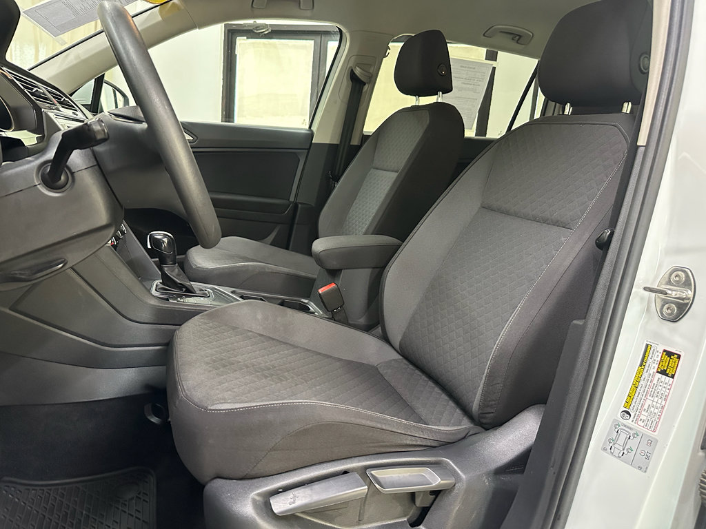Used 2019 Volkswagen Tiguan S w/ Driver Assistance Package FWD image 28