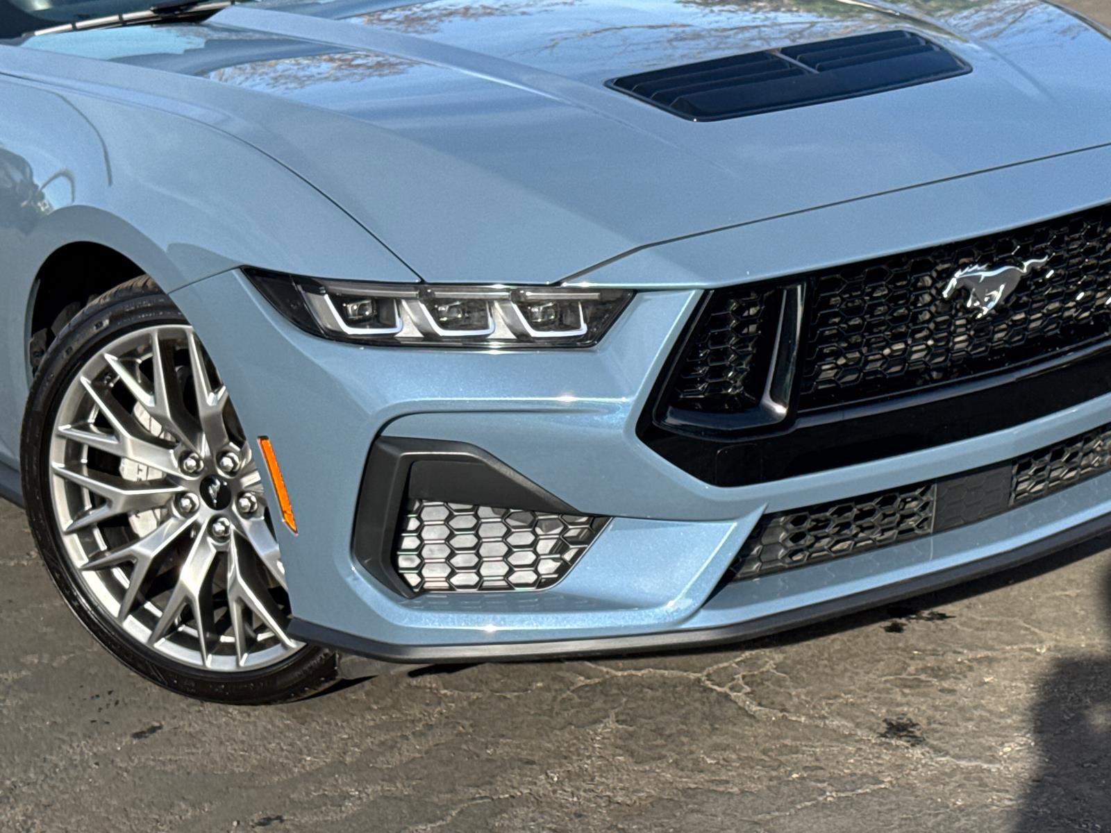 Certified 2024 Ford Mustang GT Premium image 3