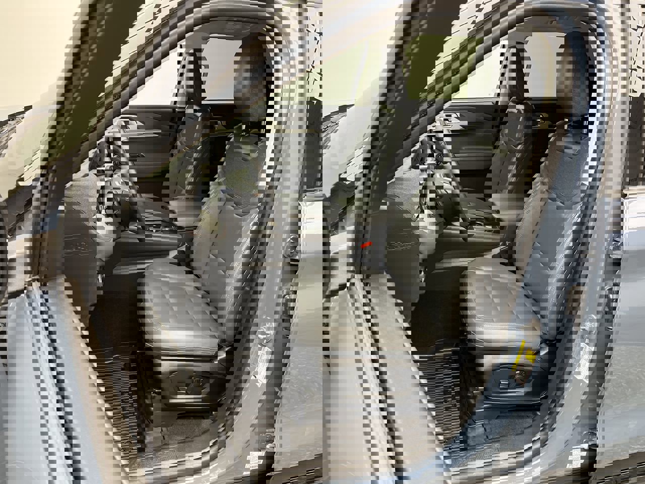 New 2026 Ford Explorer Active w/ Active Comfort Package image 10